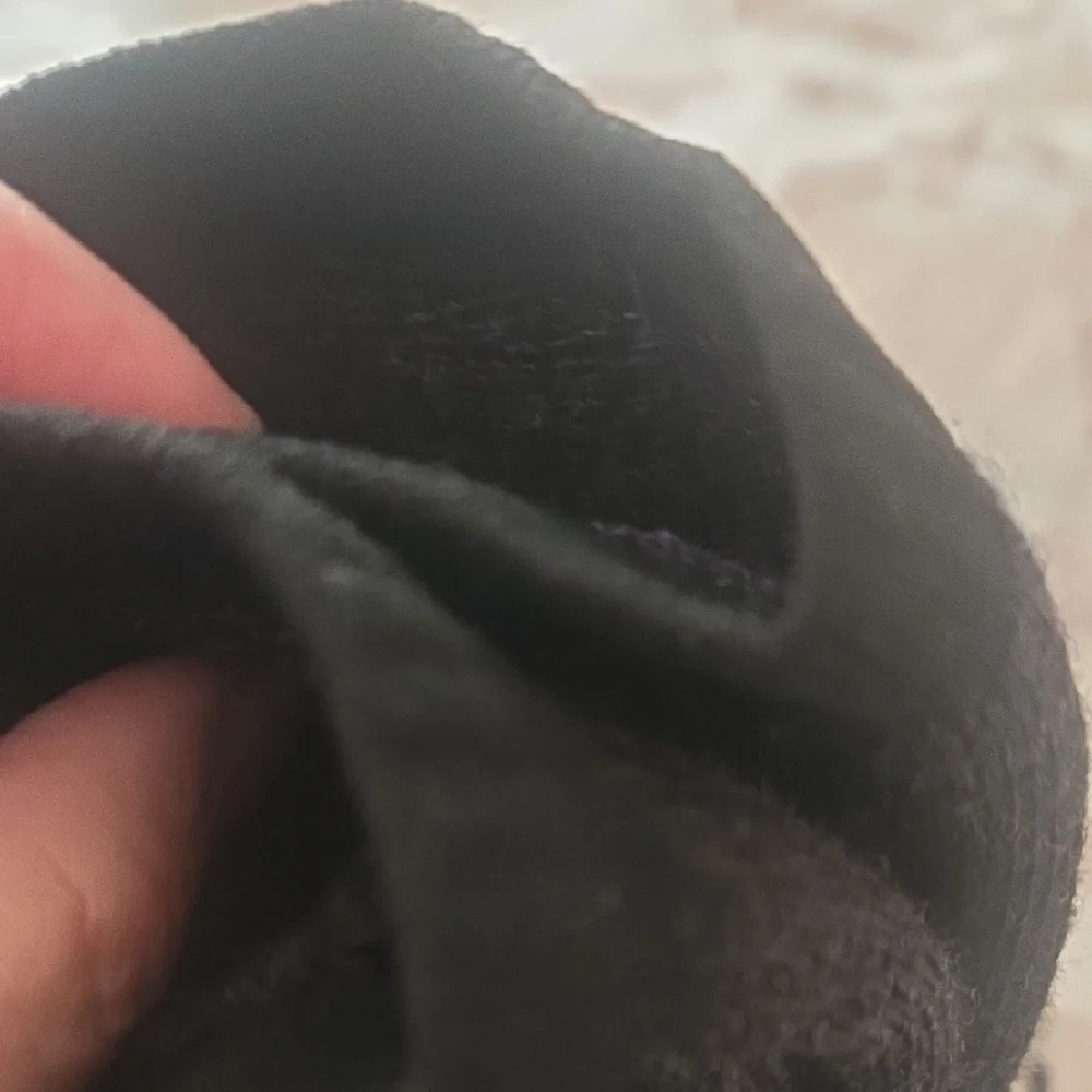 Kirkland Signature Merino Wool Blend Men's Socks - Gray and Black - Picture 10 of 12